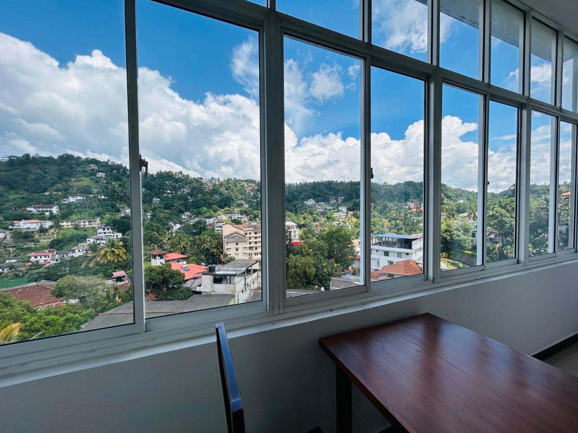 The Terrace Kandy Extérieur photo